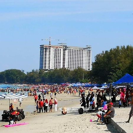 Seri Ratu Hotel & Spa Porto Dickson Exterior foto